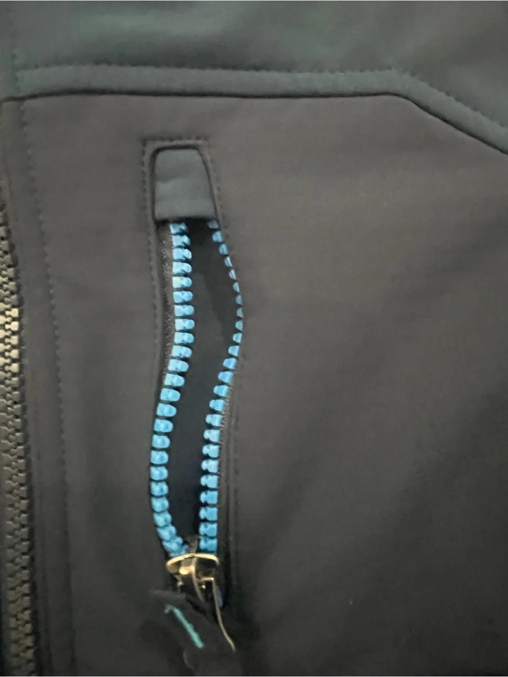 Free Country Navy Blue Softshell Hooded Explorer Jacket with Zip Chest Pockets